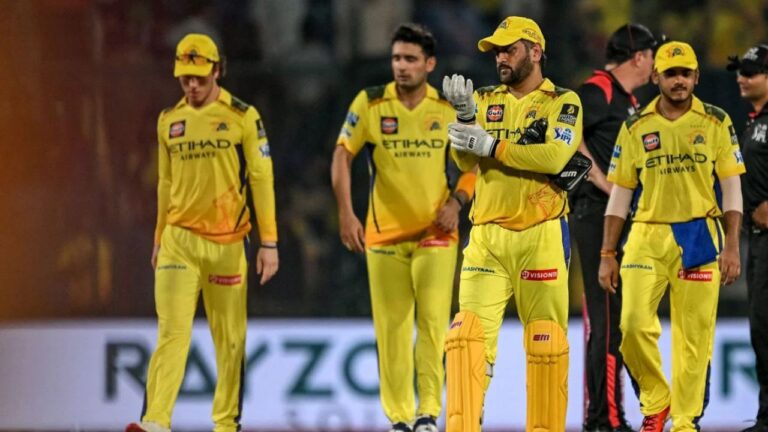 IPL 2026: کیا چنئی سپر کنگز کو اب ایم ایس دھونی کے دور سے آگے نکل جانا چاہیے؟