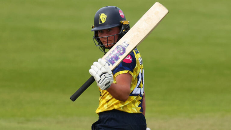 Heath’s T20 best proves too much for struggling Warwickshire – بیس ہیتھ کی شاندار اننگز: ڈرہم نے وارکشائر کو 27 رنز سے شکست دے دی